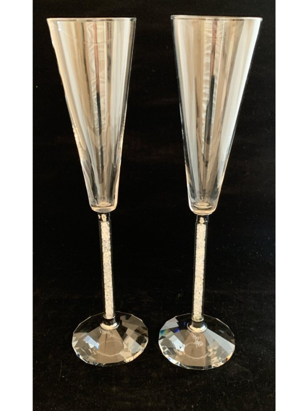 Oleg Cassini Crystal Champagne Toasting Flutes Set 2 Signed Wedding Glasses